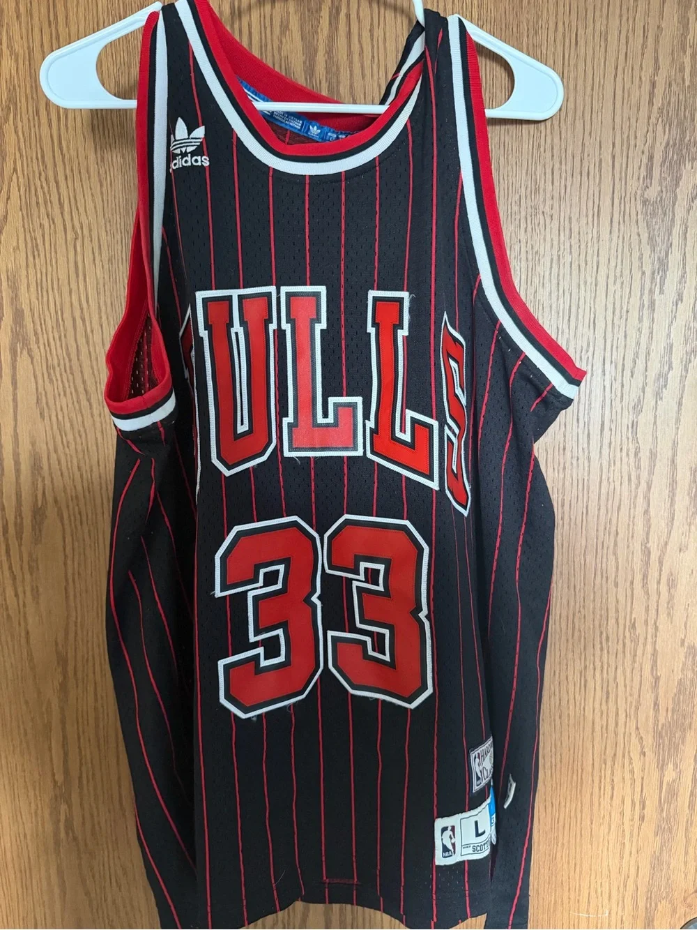 Men’s Large Black & Red Pippen #33 Basketball One-Piece Jersey